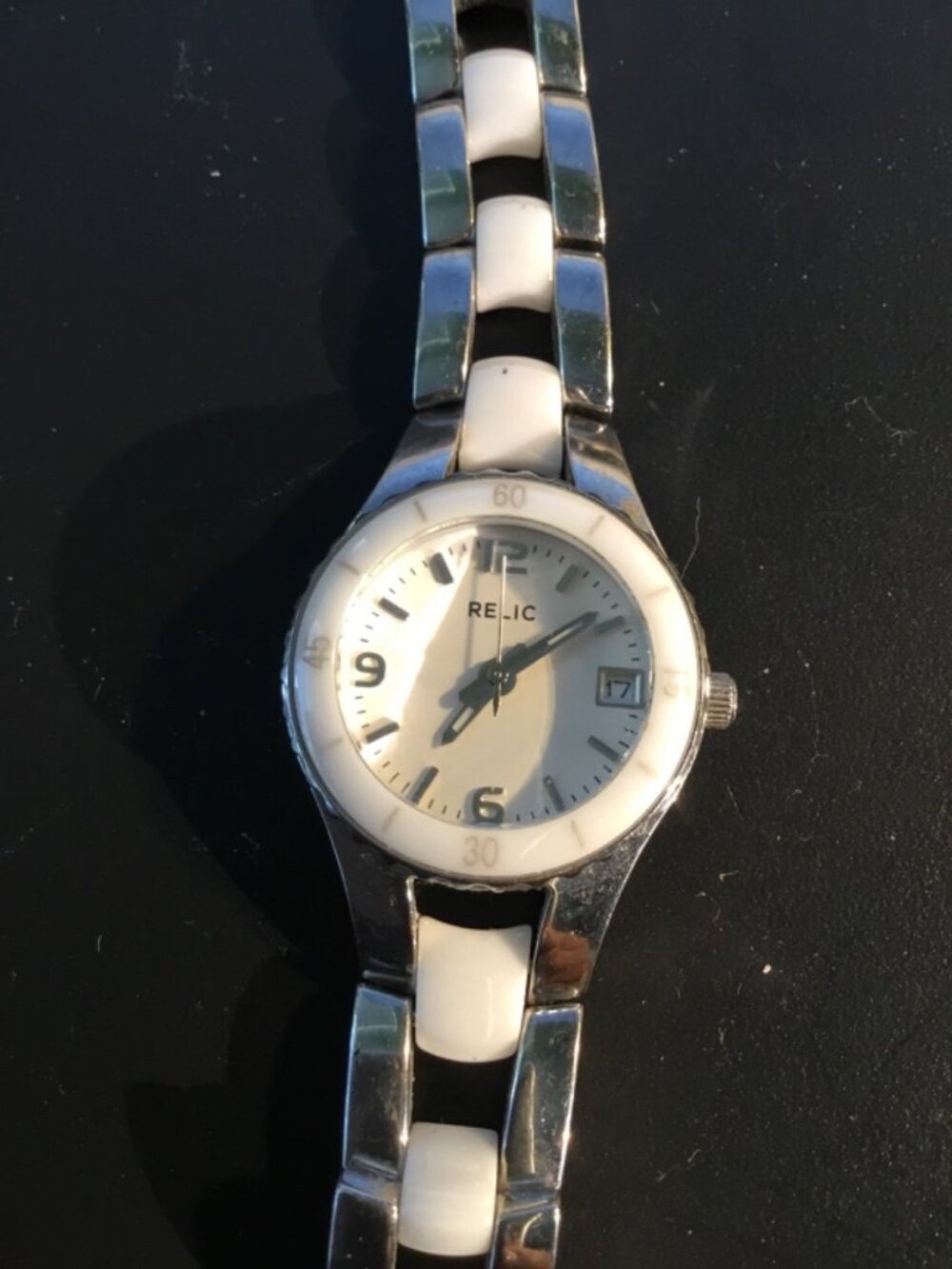 Relic Watch Womens 25mm White Dial Date Silver Tone ZR11894 New Battery 6.25"